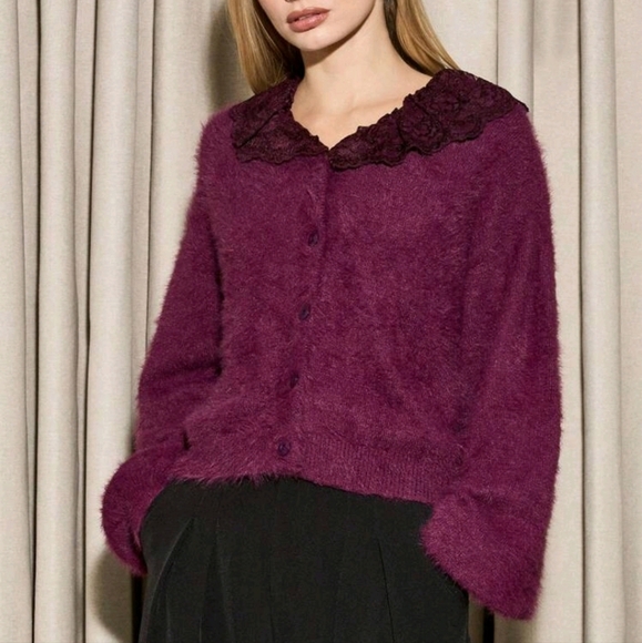 Fluffy Oversized Cardigan With Lace Collar - Picture 1 of 4